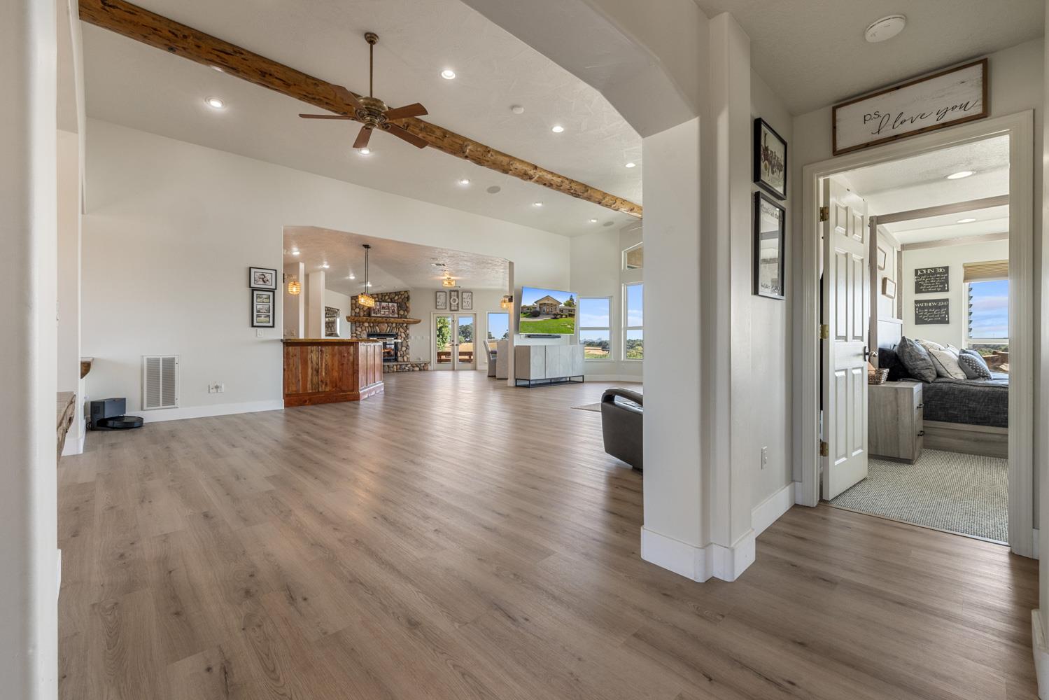 8300 Jantzen Rd, Modesto, CA 95357