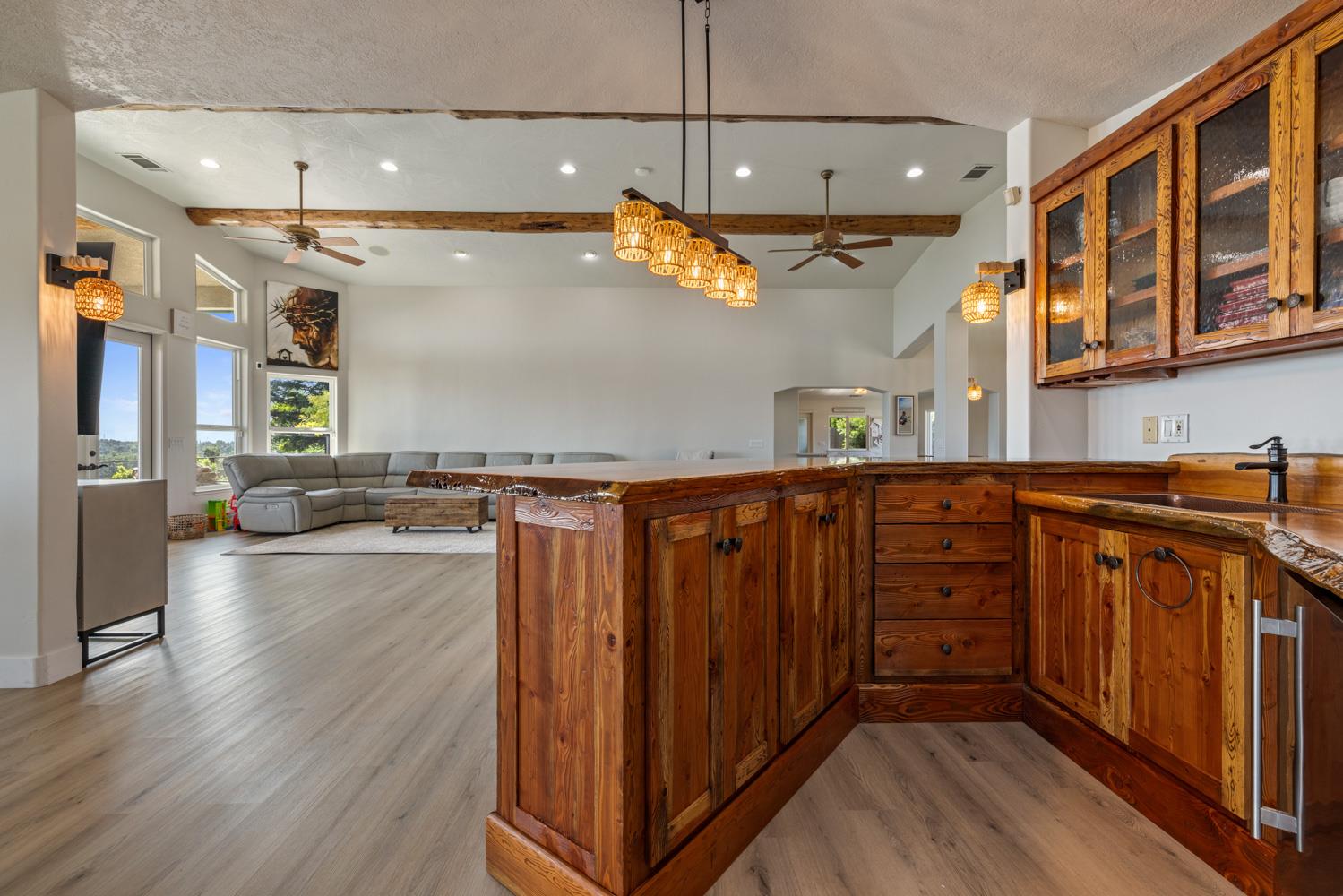 8300 Jantzen Rd, Modesto, CA 95357