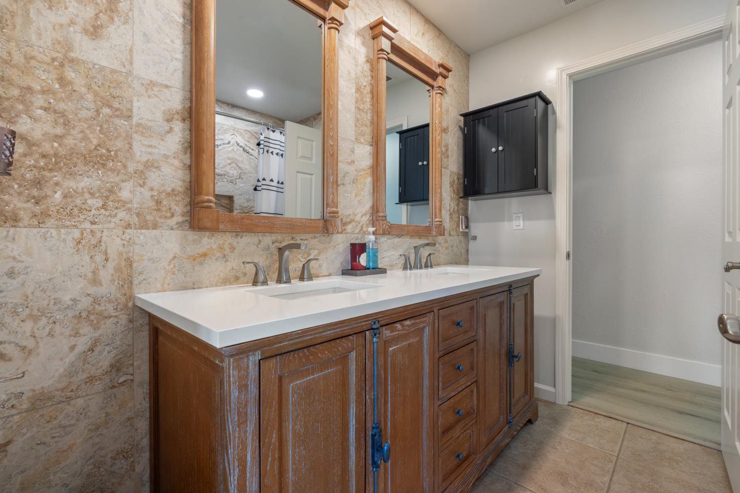 8300 Jantzen Rd, Modesto, CA 95357