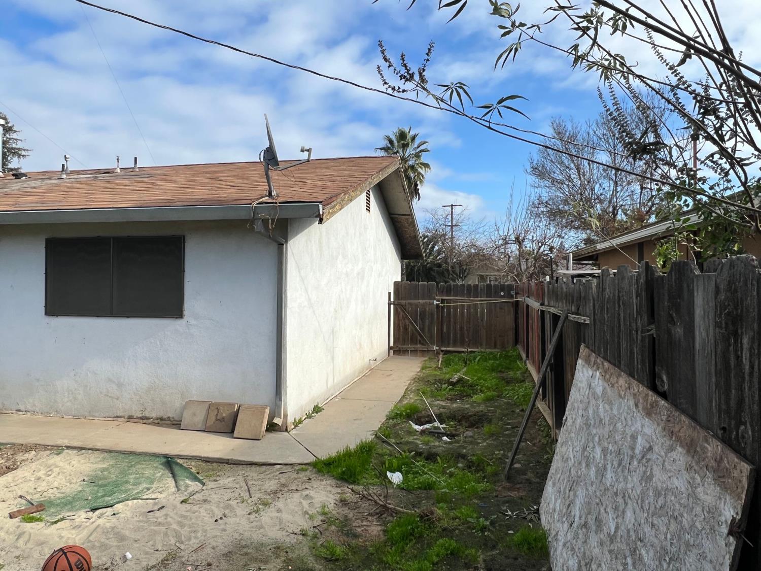 4924 Brooklyn Ct, Modesto, CA 95357