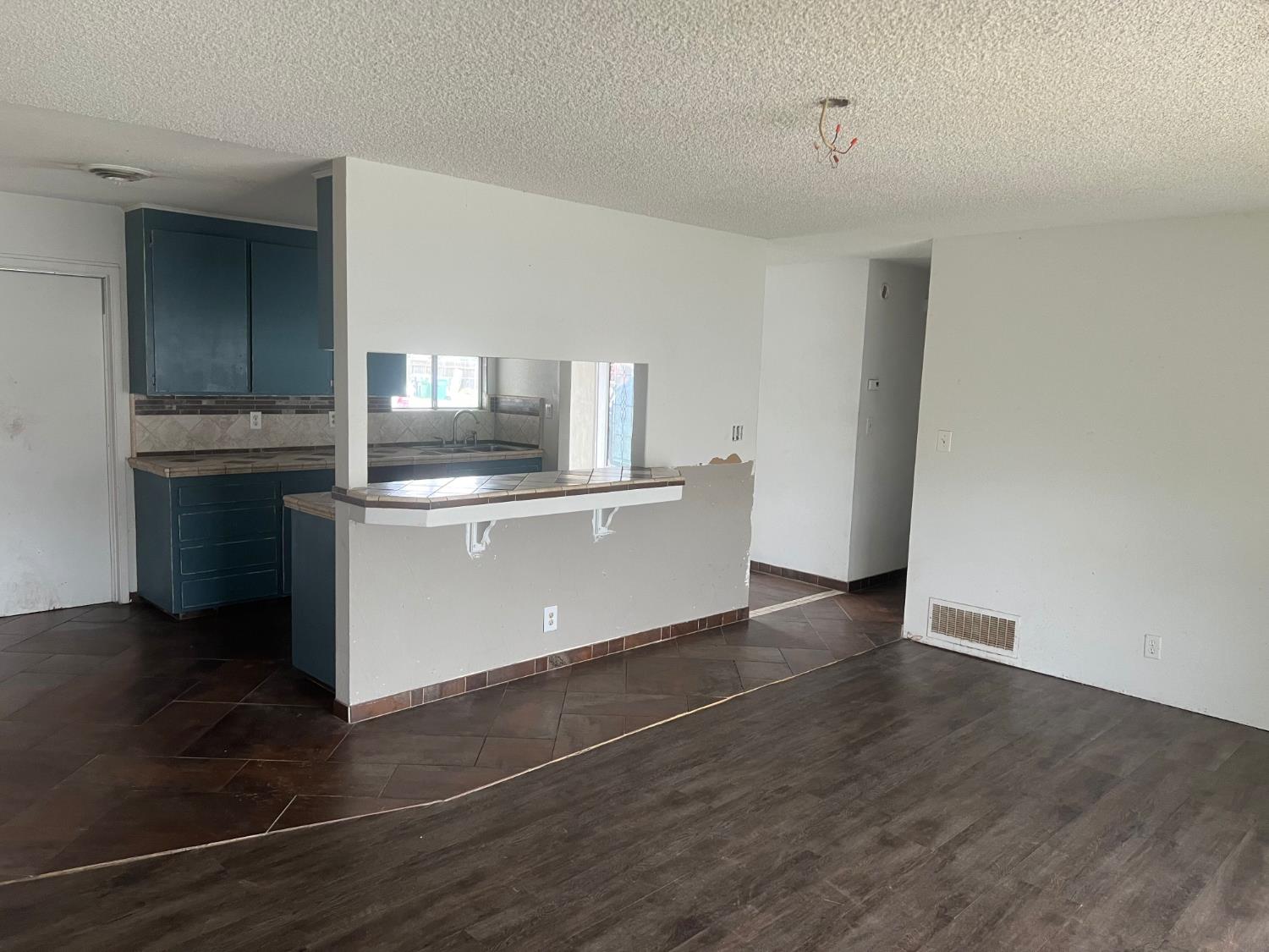 4924 Brooklyn Ct, Modesto, CA 95357