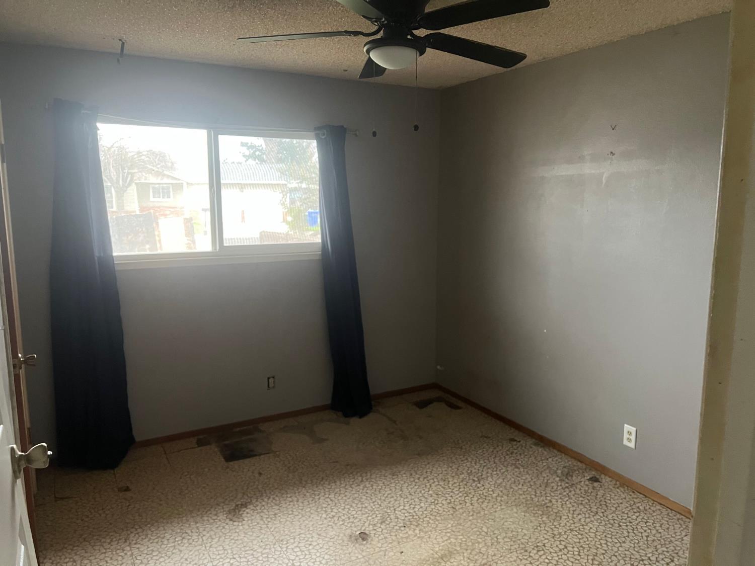 4924 Brooklyn Ct, Modesto, CA 95357