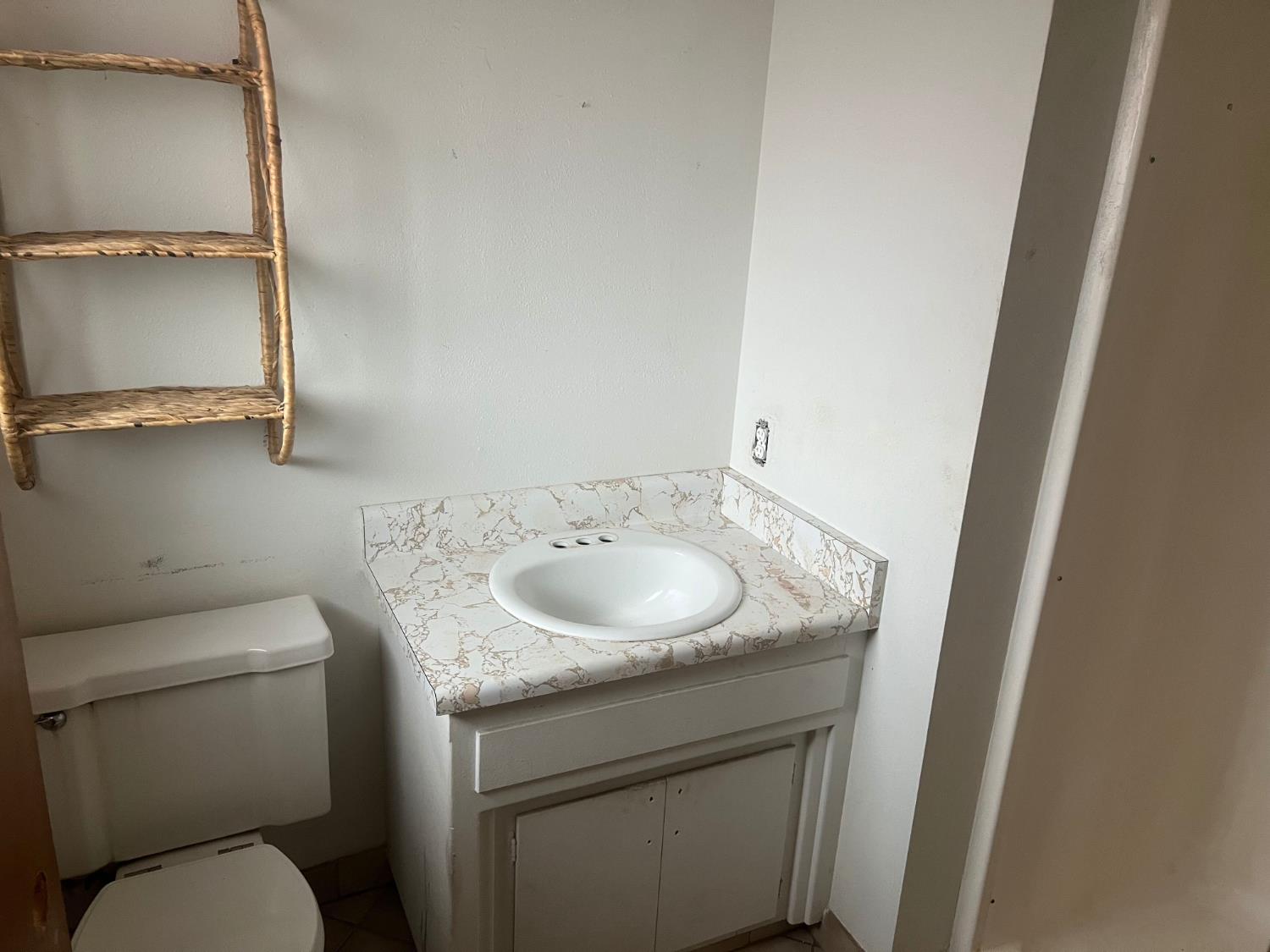 4924 Brooklyn Ct, Modesto, CA 95357