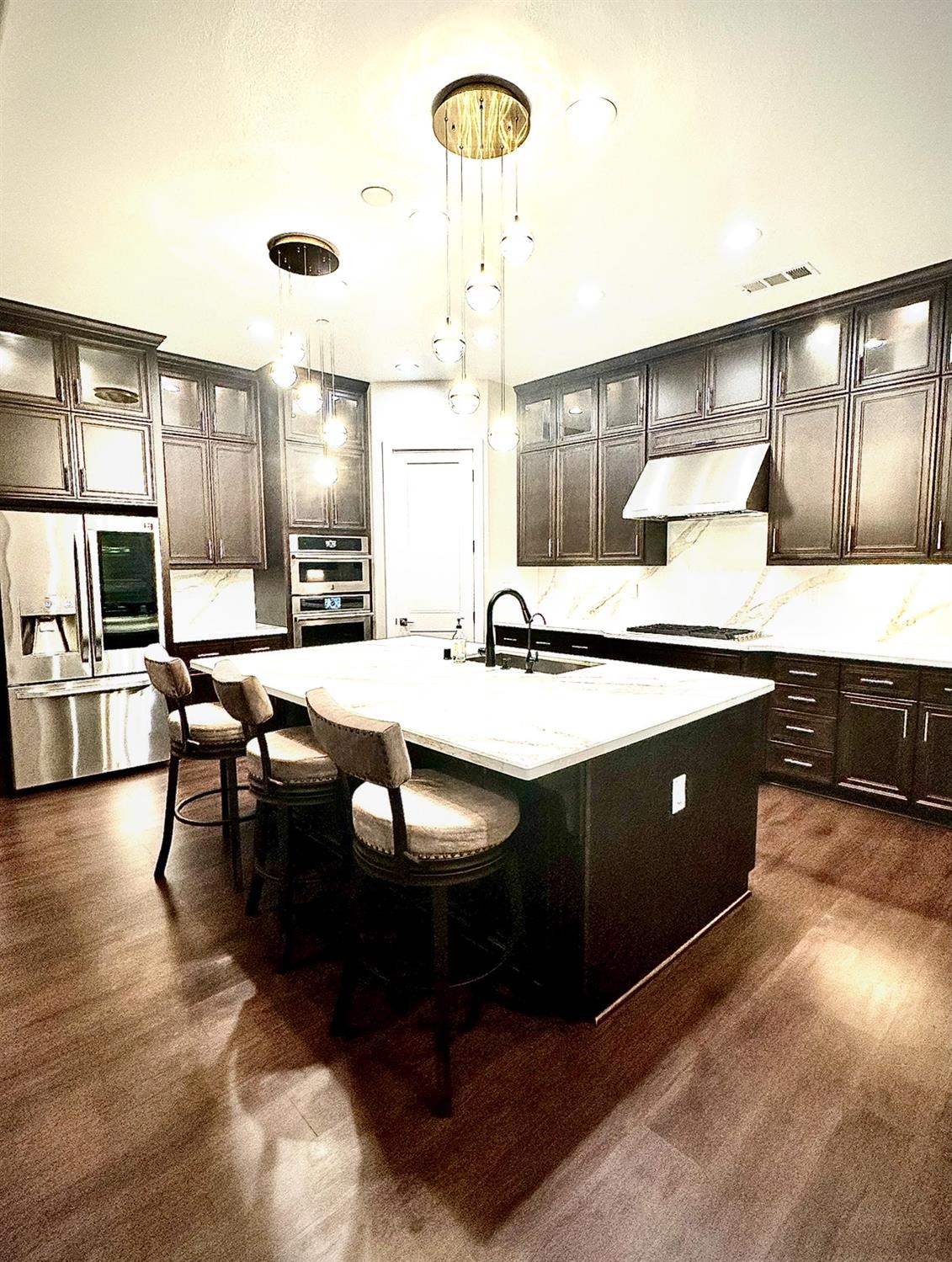 2589 Gantry Dr, Manteca, CA 95337