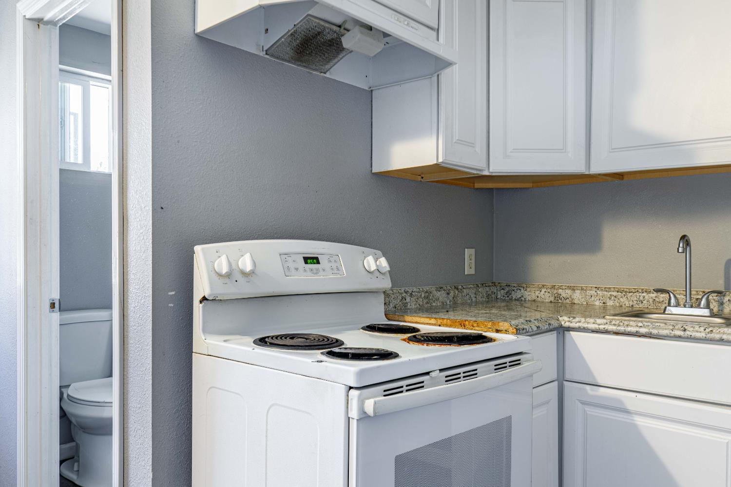 545 El Roya Ave, Modesto, CA 95354