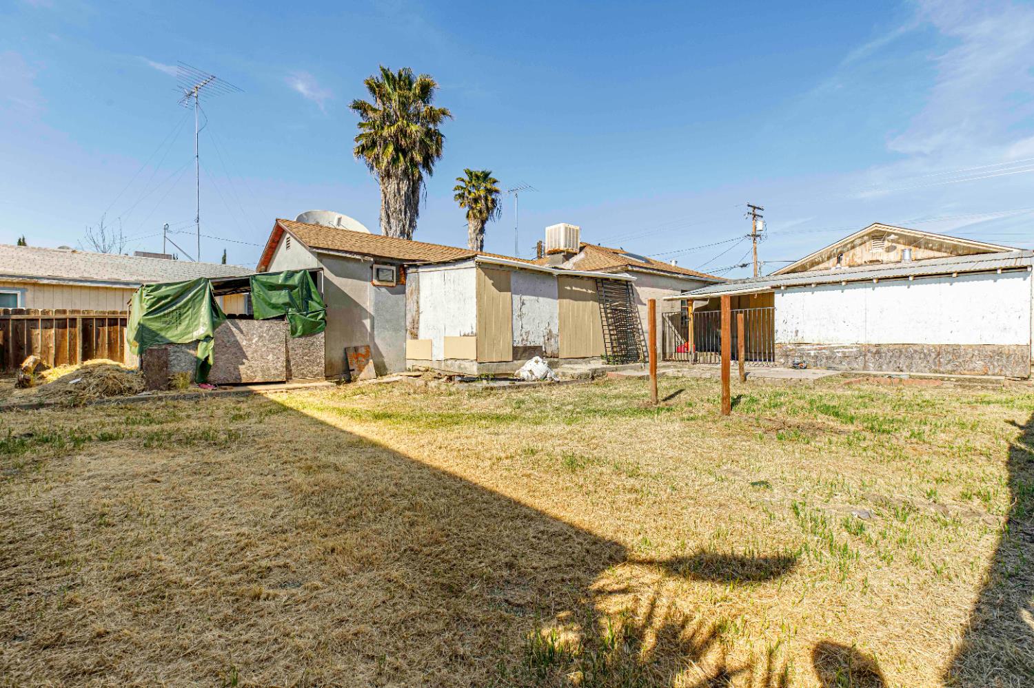 545 El Roya Ave, Modesto, CA 95354