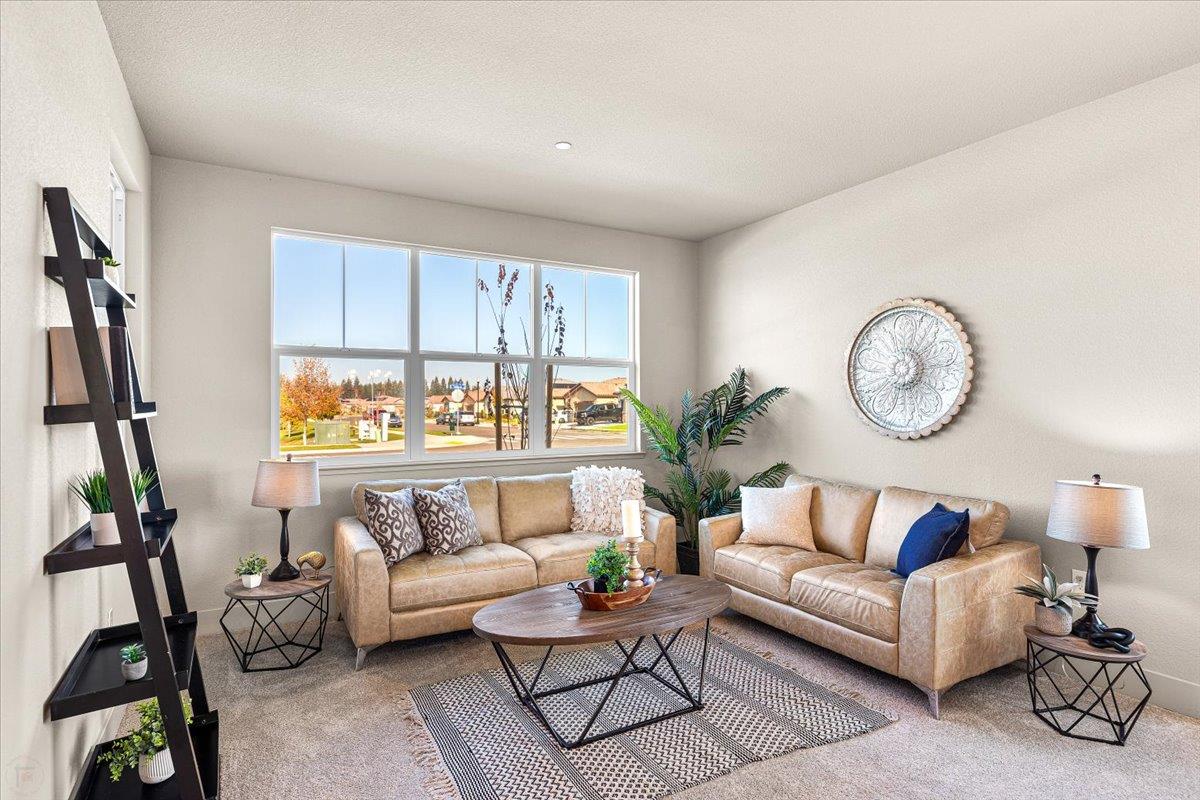 2970 E Tuolumne Rd, Turlock, CA 95382