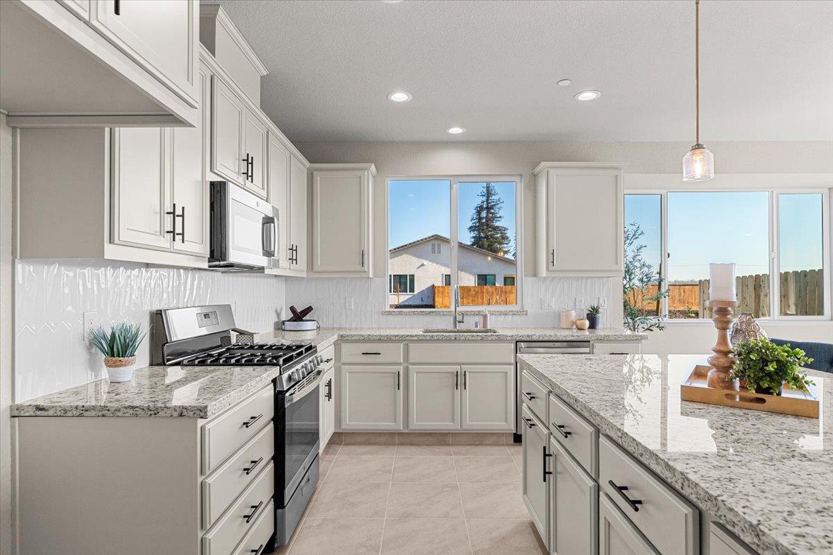 2970 E Tuolumne Rd, Turlock, CA 95382