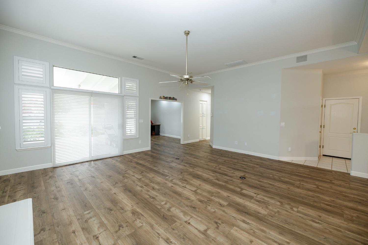 2545 Nicklaus Dr, Turlock, CA 95382