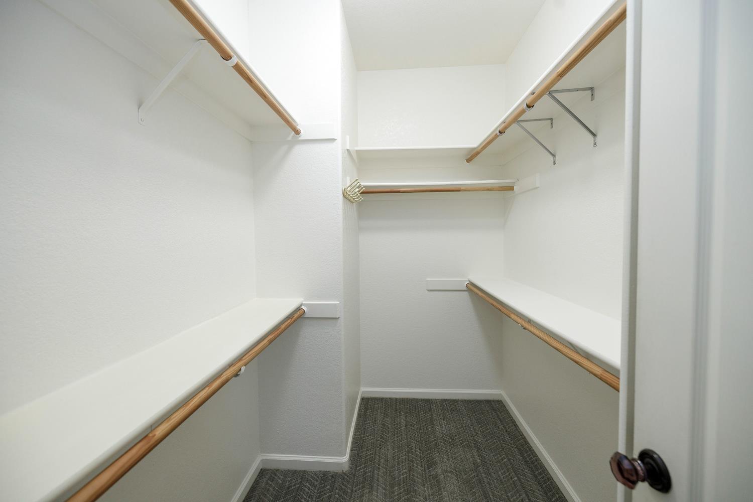 2545 Nicklaus Dr, Turlock, CA 95382