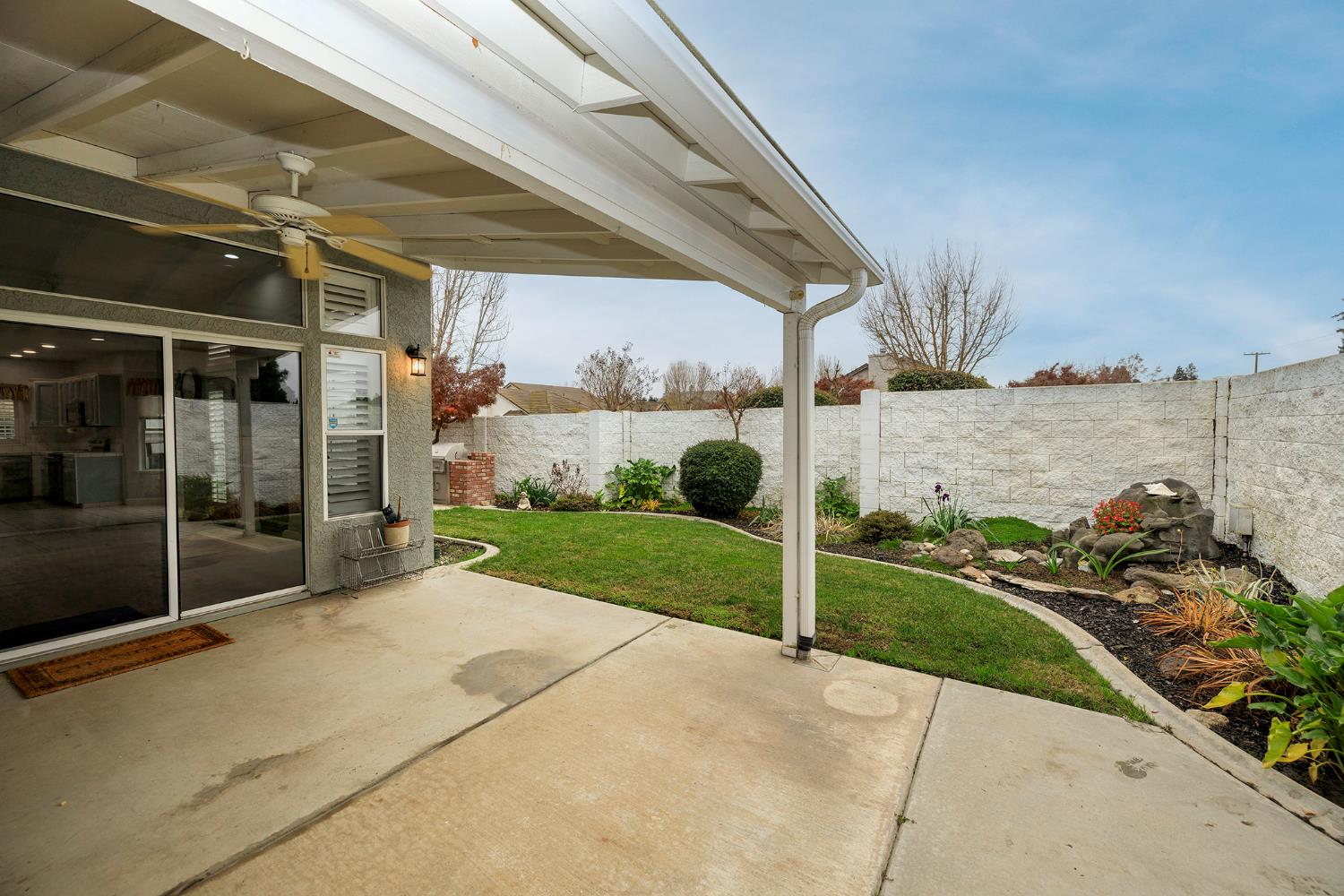 2545 Nicklaus Dr, Turlock, CA 95382