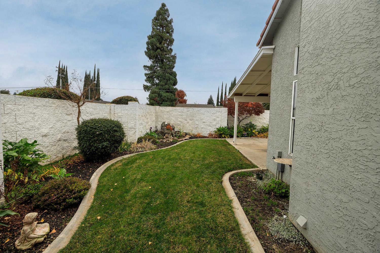 2545 Nicklaus Dr, Turlock, CA 95382