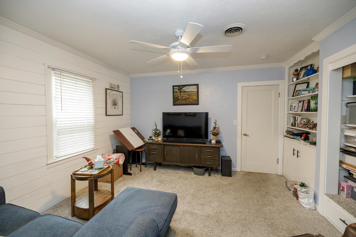 1307 Sycamore Ave, Modesto, CA 95350