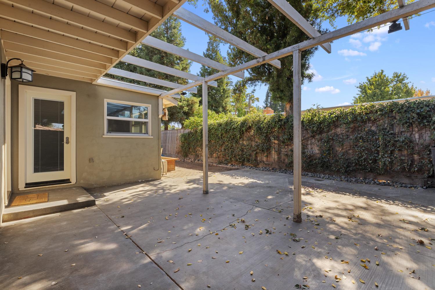 920 Hackberry, Modesto, CA 95350