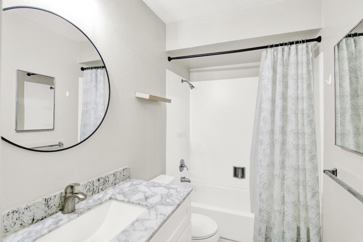 4109 E Orangeburg Ave, Modesto, CA 95355