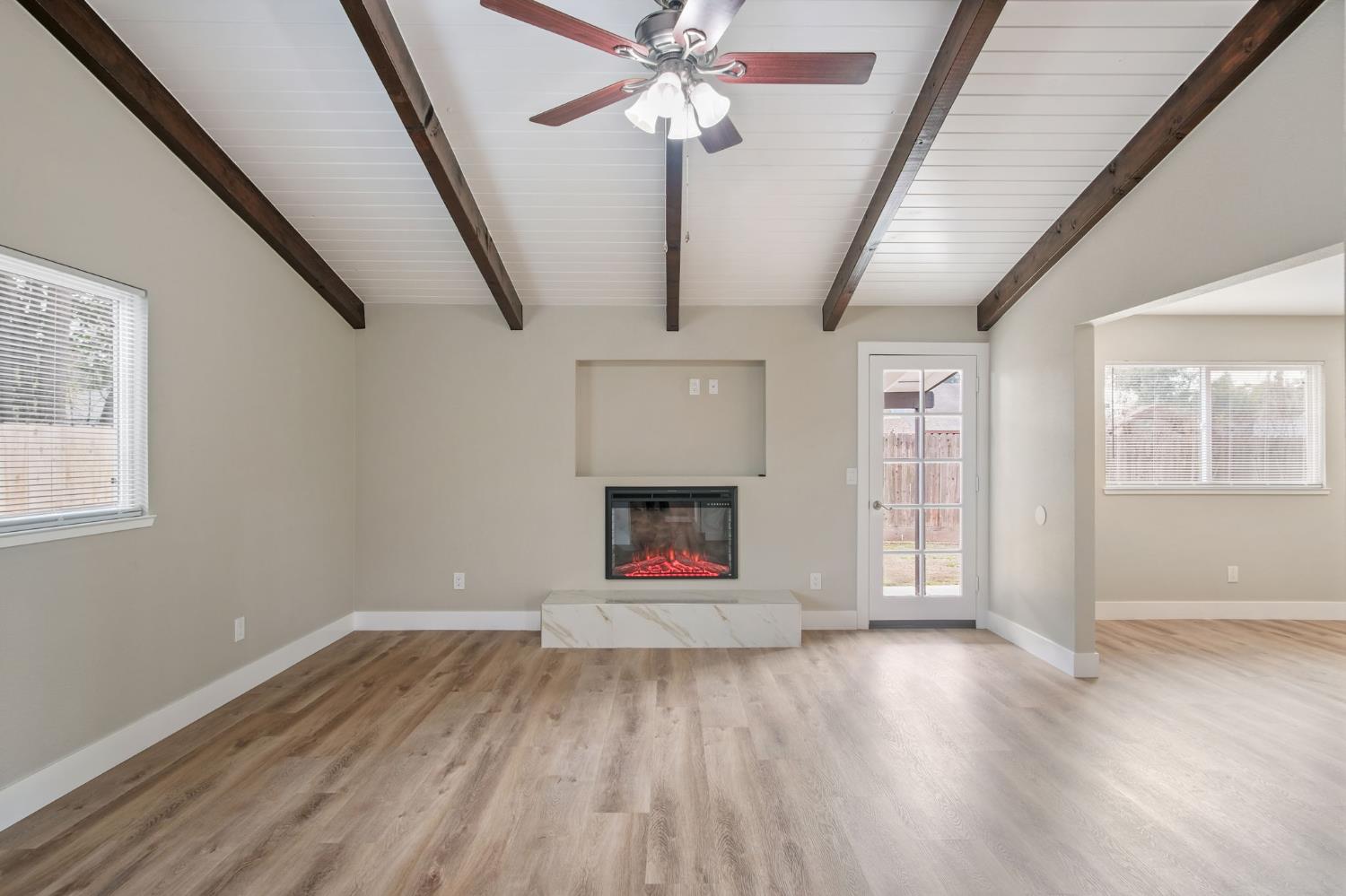 3424 Joanna Dr, Modesto, CA 95355