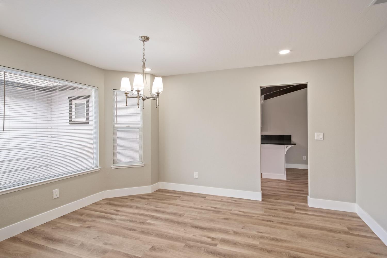 3424 Joanna Dr, Modesto, CA 95355