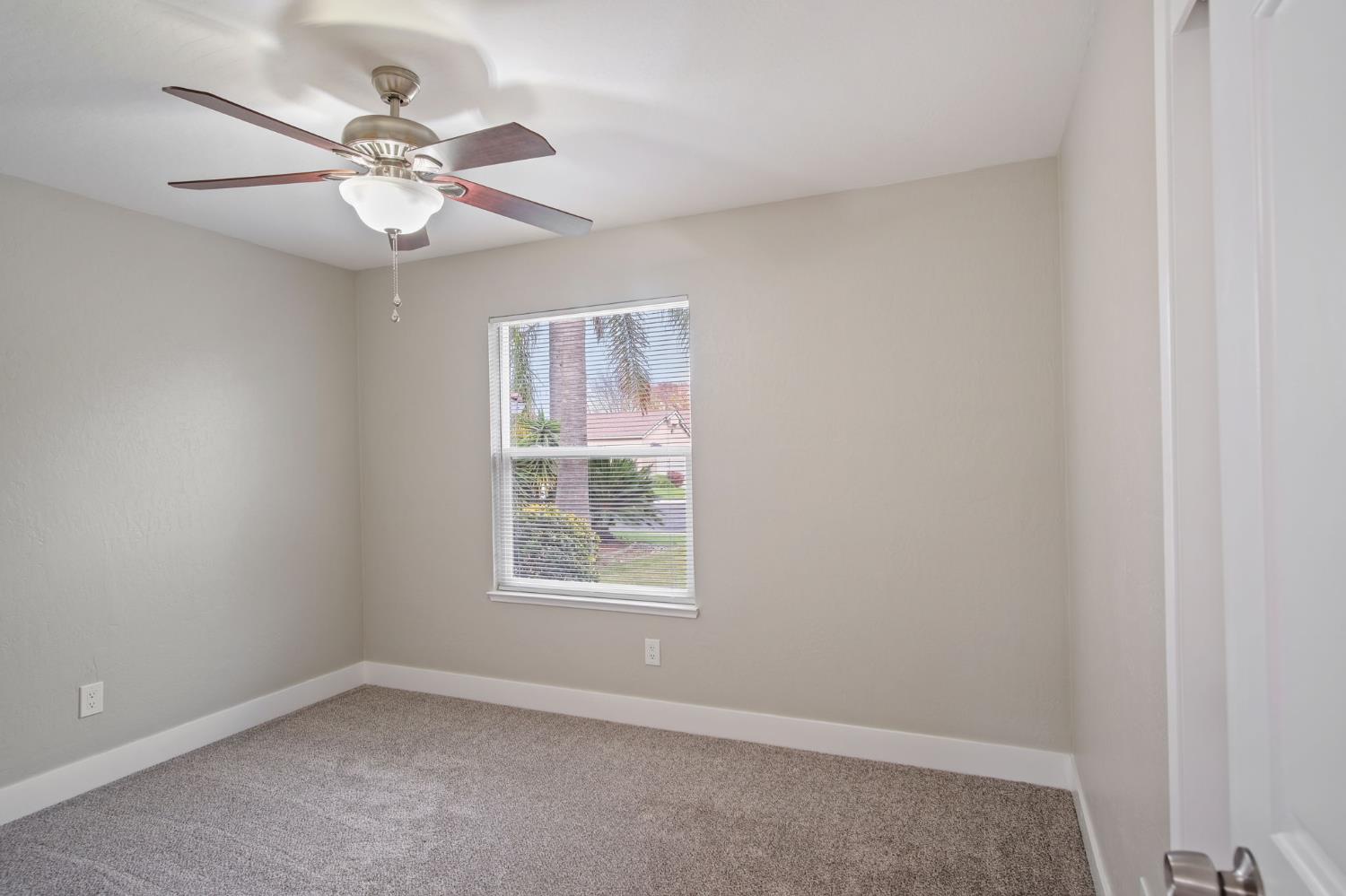 3424 Joanna Dr, Modesto, CA 95355