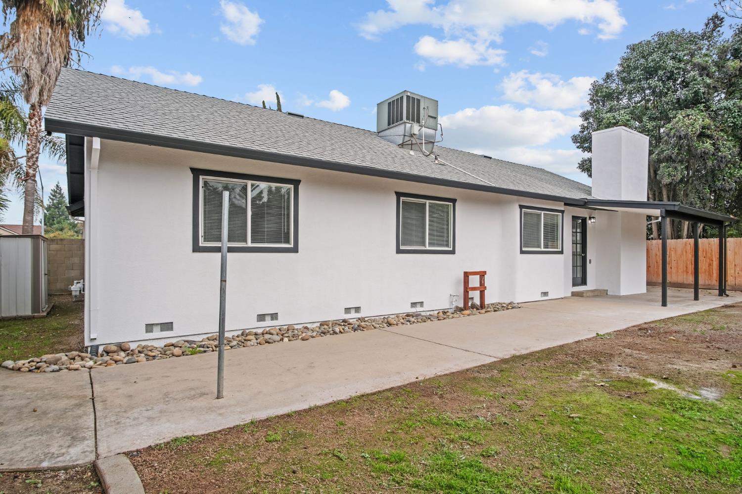 3424 Joanna Dr, Modesto, CA 95355