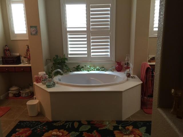 2808 Espana Ln, Modesto, CA 95355