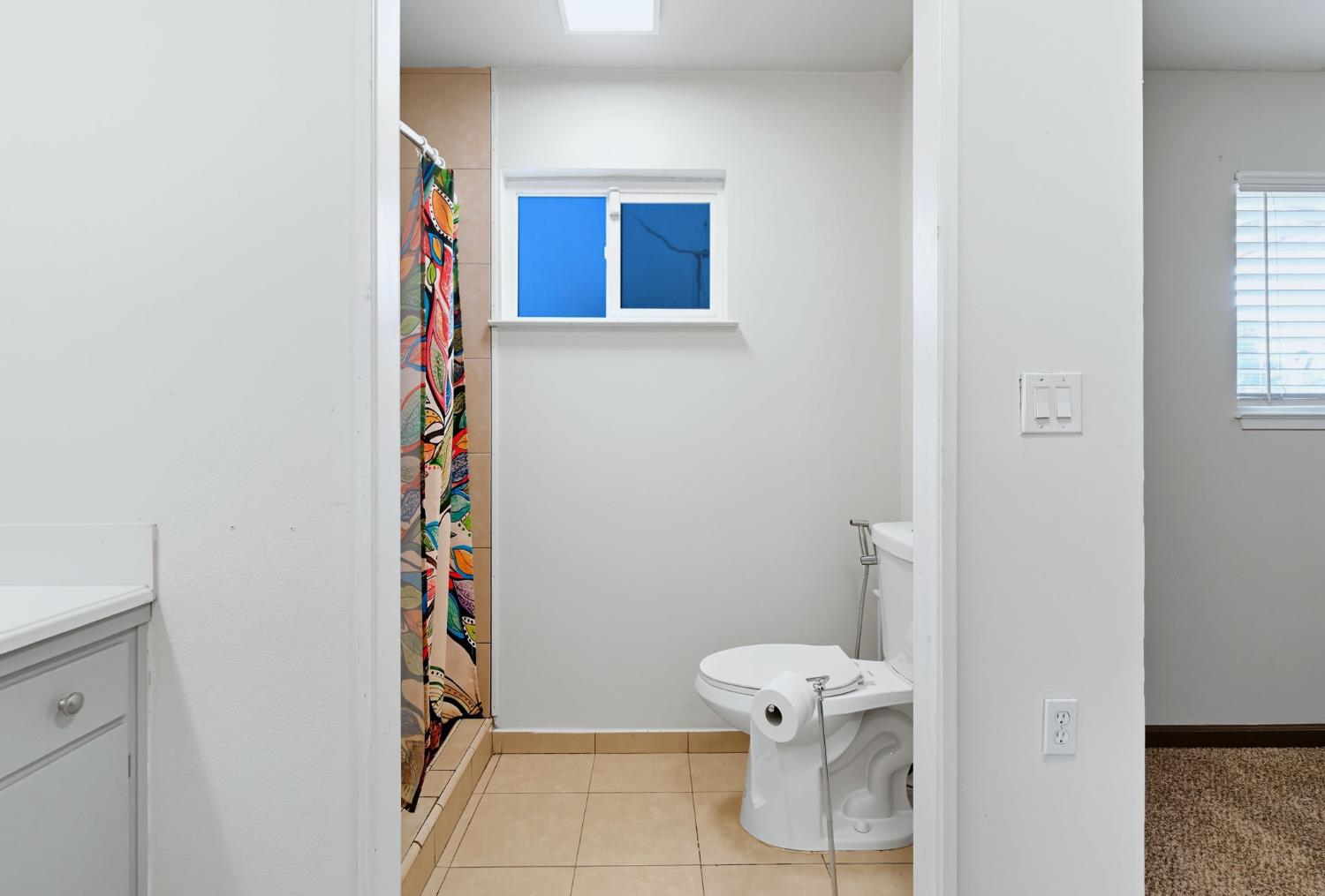 1320 Coffee Villa Dr, Modesto, CA 95355