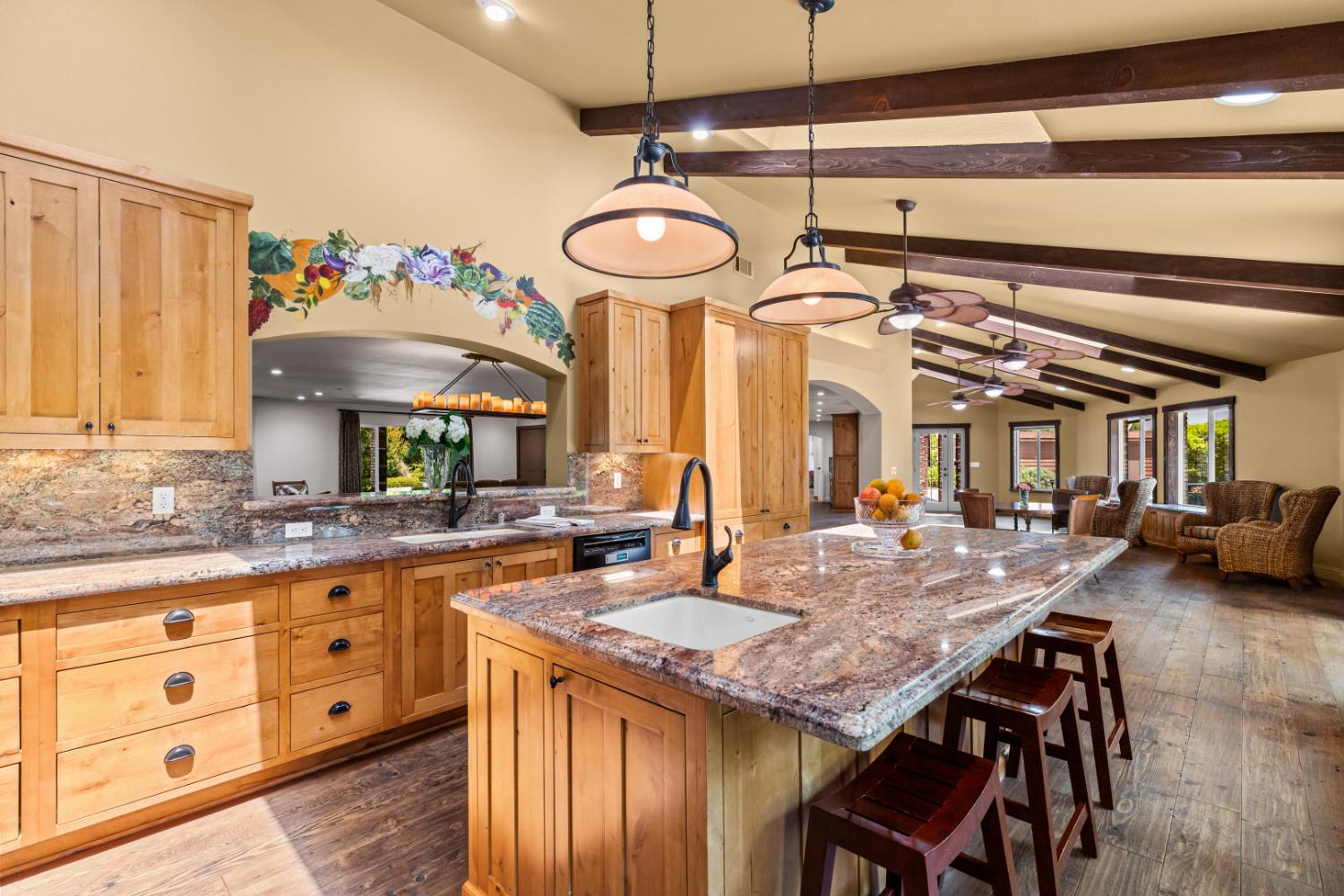 20592 Ayers Rd, Escalon, CA 95320