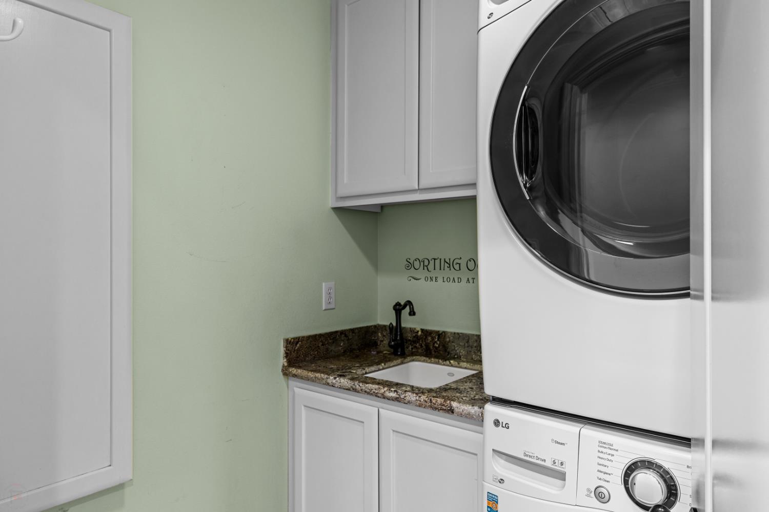 20592 Ayers Rd, Escalon, CA 95320