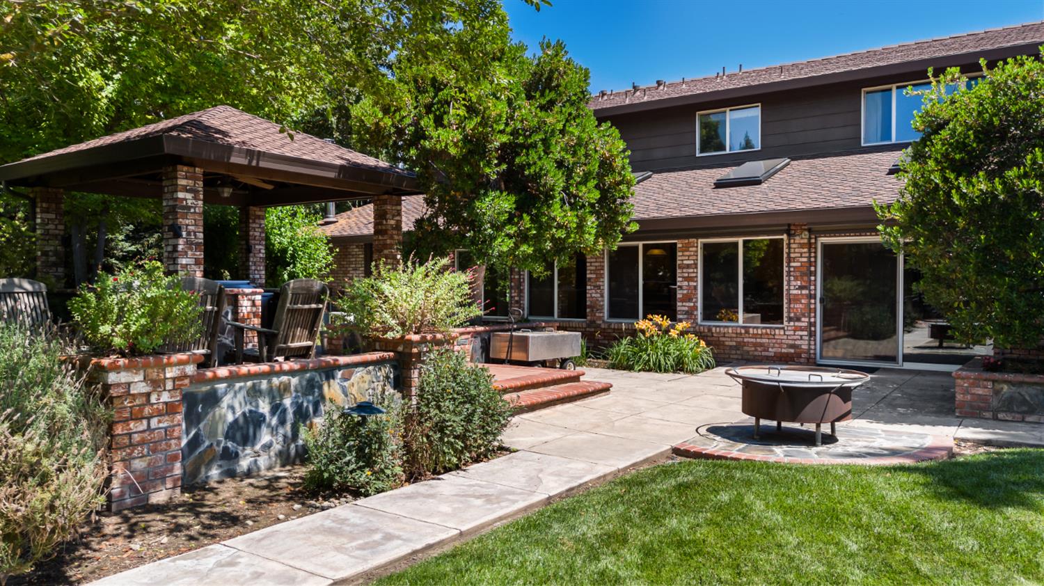 20592 Ayers Rd, Escalon, CA 95320