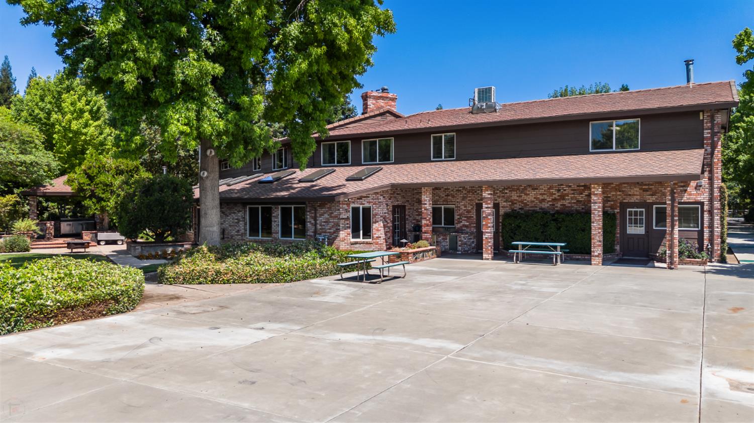 20592 Ayers Rd, Escalon, CA 95320