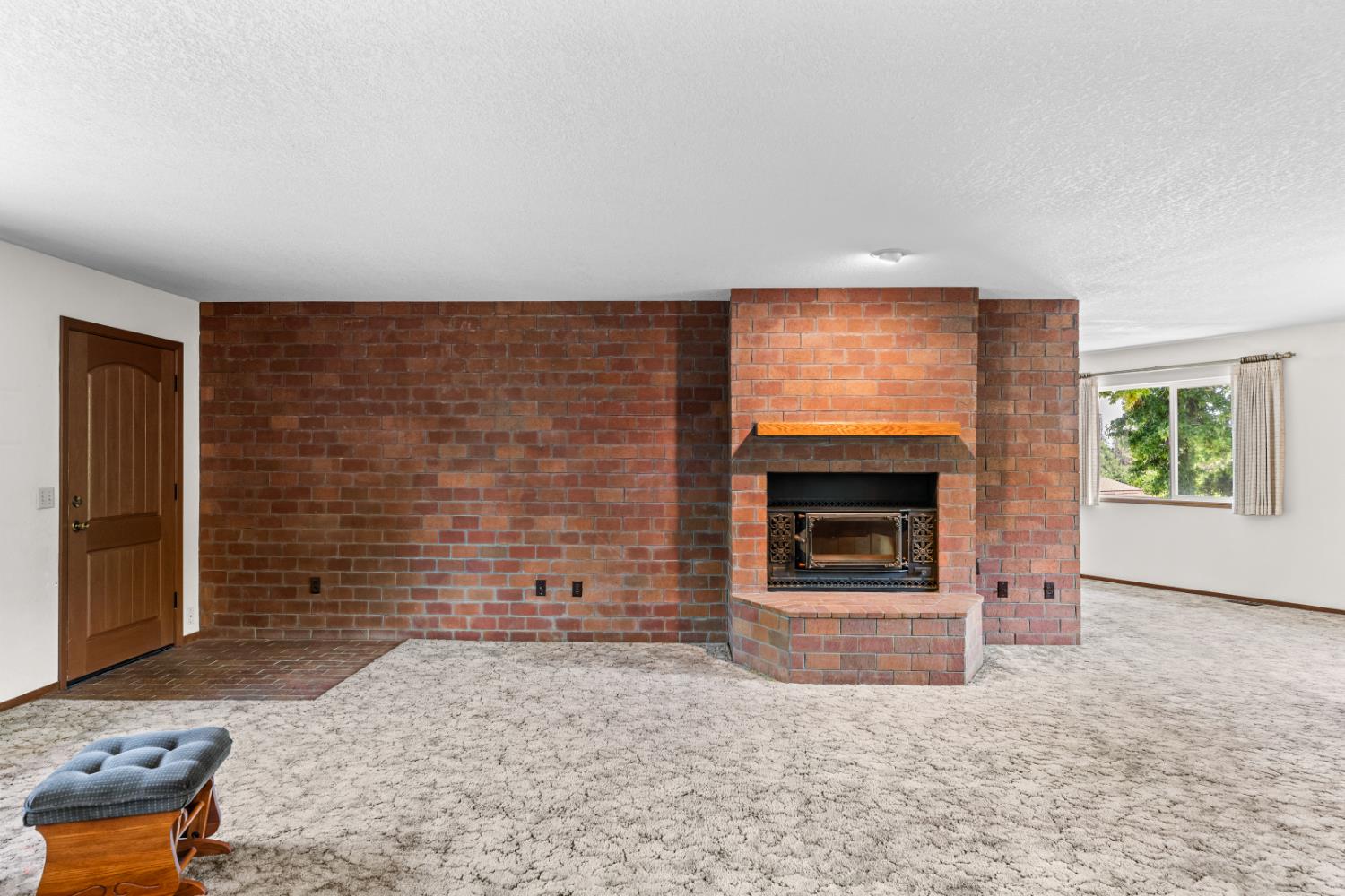 20592 Ayers Rd, Escalon, CA 95320