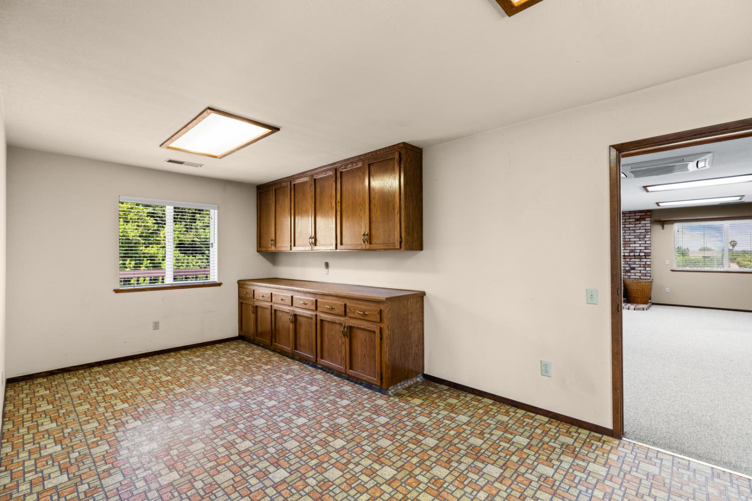 20592 Ayers Rd, Escalon, CA 95320