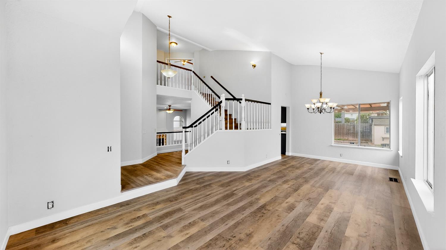 1733 Nighthawk Way, Modesto, CA 95358