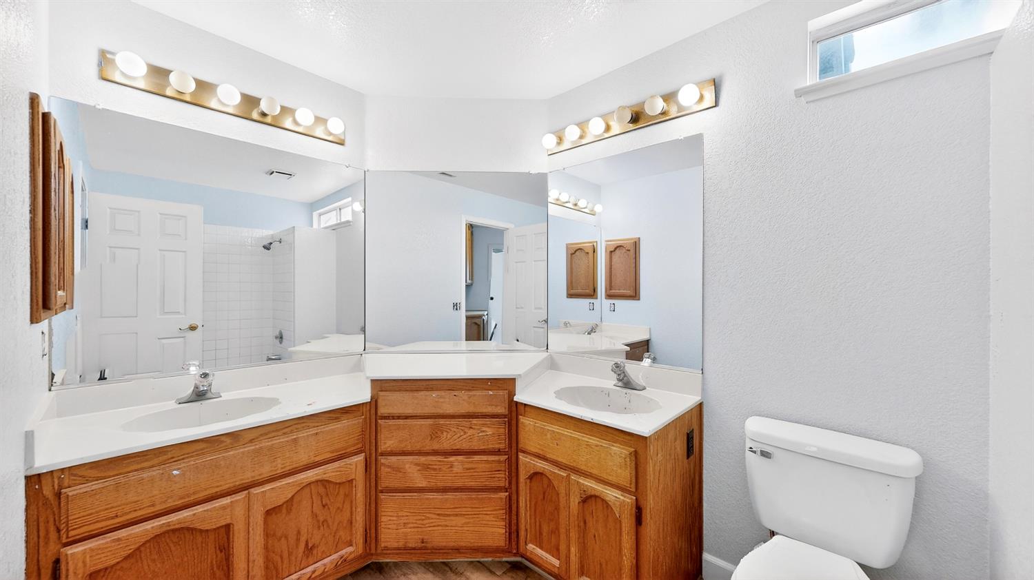 1733 Nighthawk Way, Modesto, CA 95358