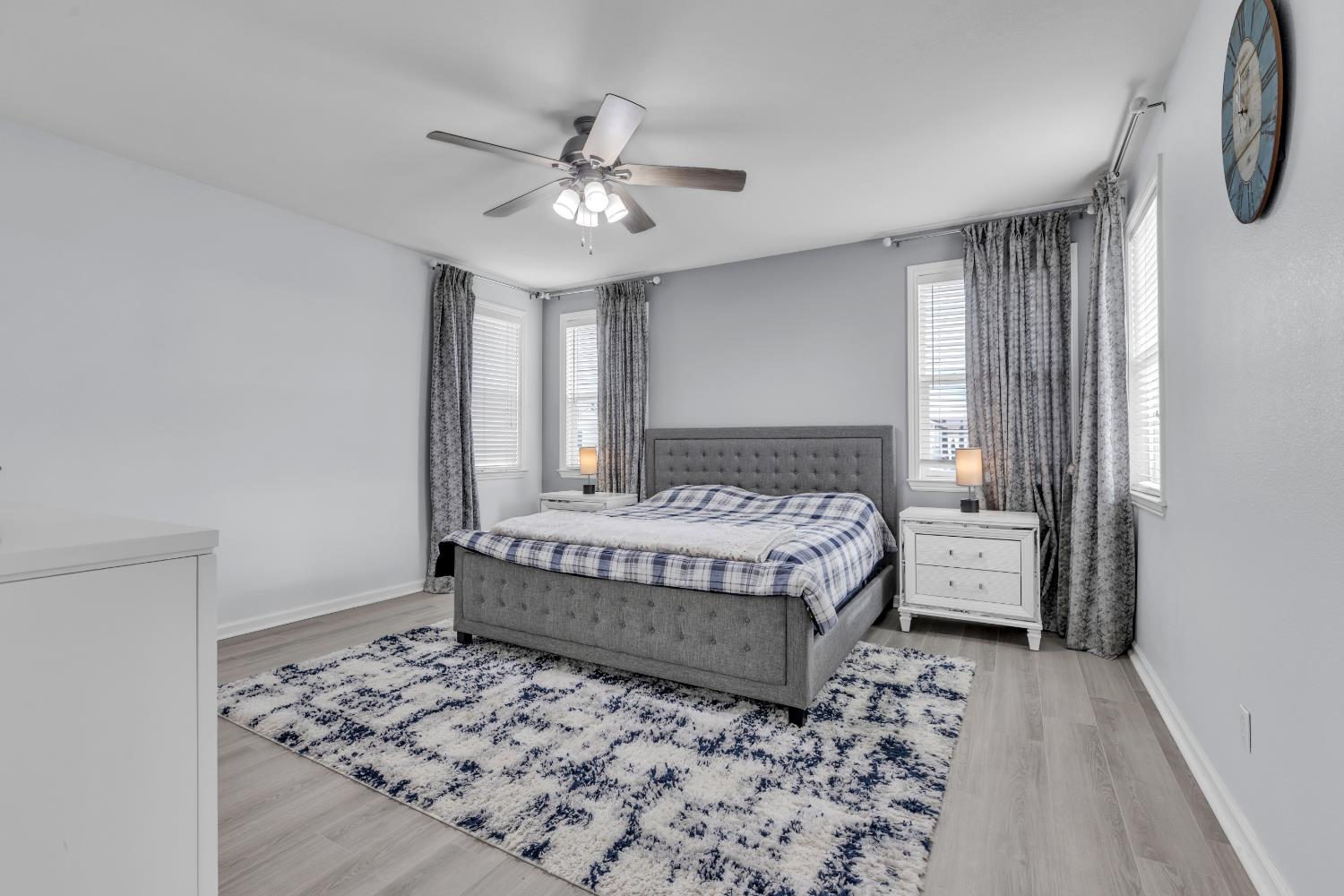 2449 Kaslin Dr, Modesto, CA 95355