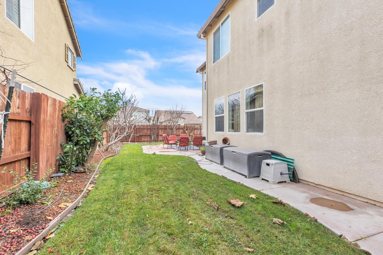 2449 Kaslin Dr, Modesto, CA 95355