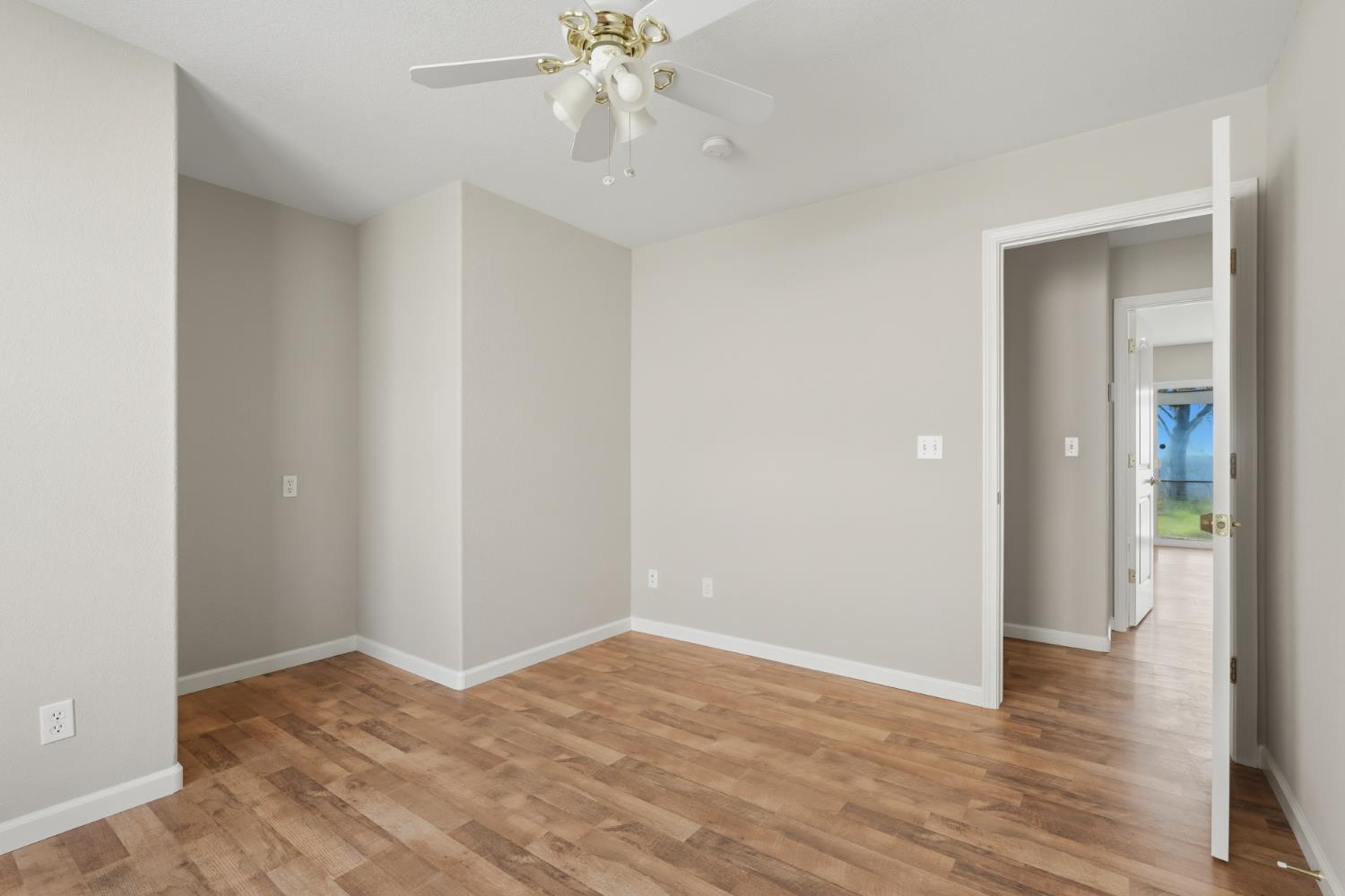 5670 Bear Trap Dr, Mariposa, CA 95338