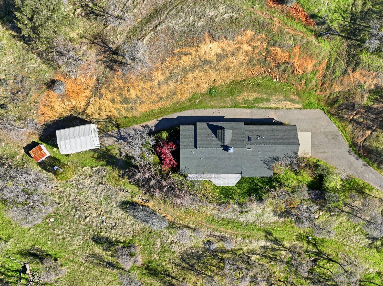 5670 Bear Trap Dr, Mariposa, CA 95338