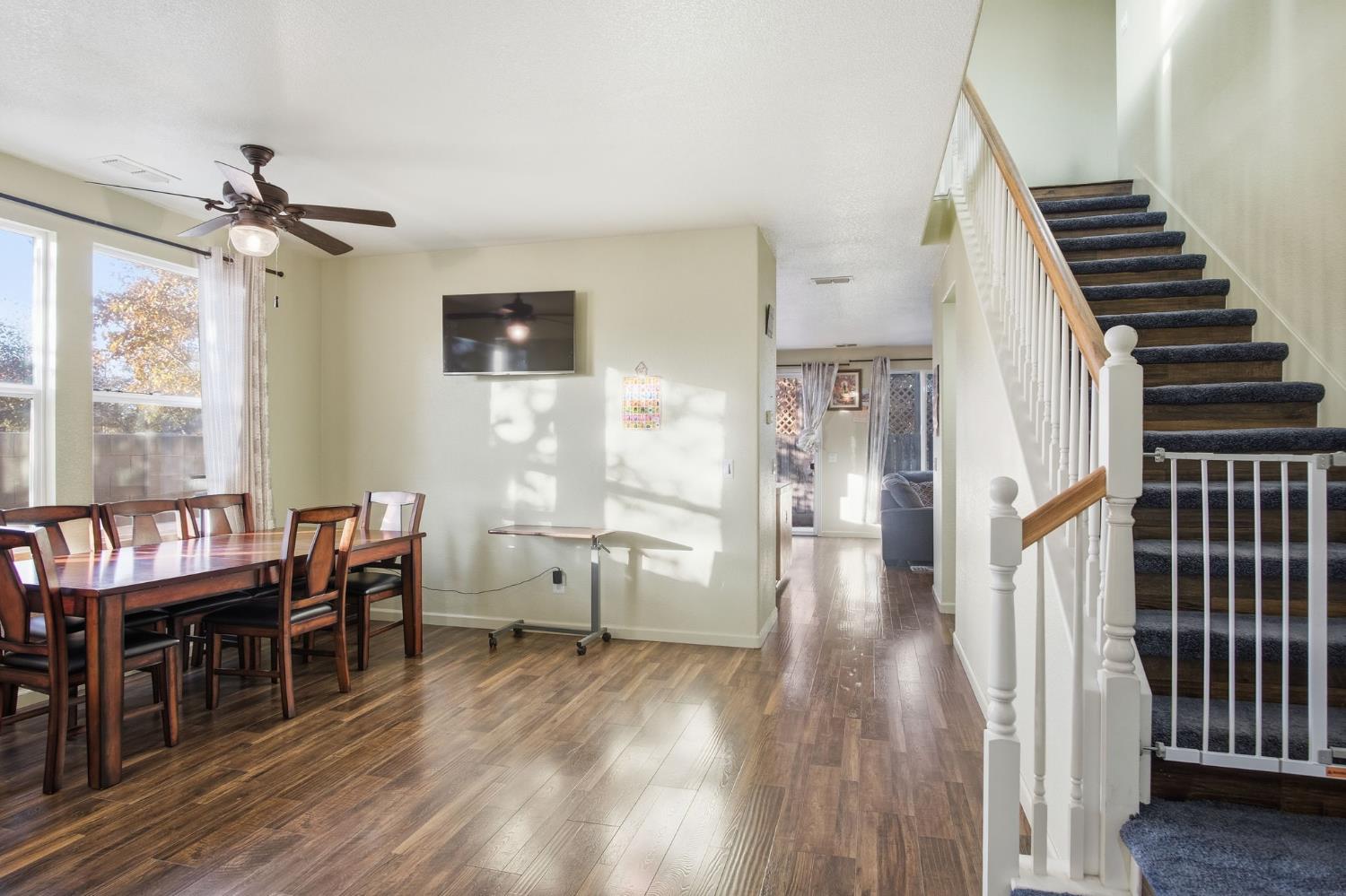 1423 Andleman Ct, Turlock, CA 95382