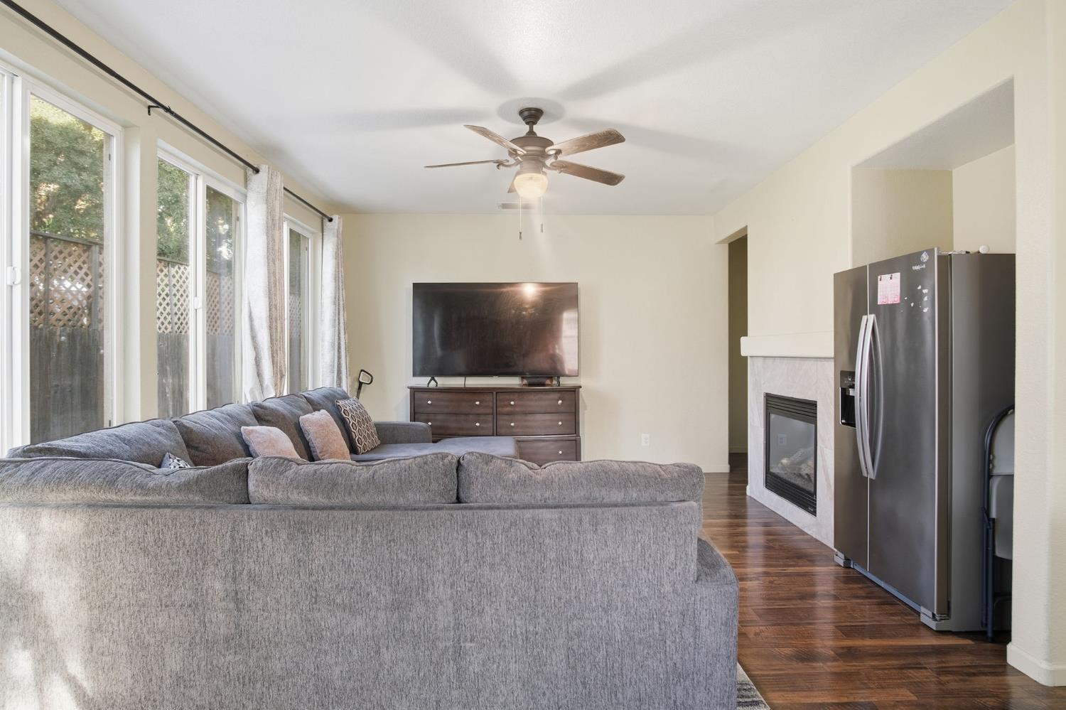 1423 Andleman Ct, Turlock, CA 95382