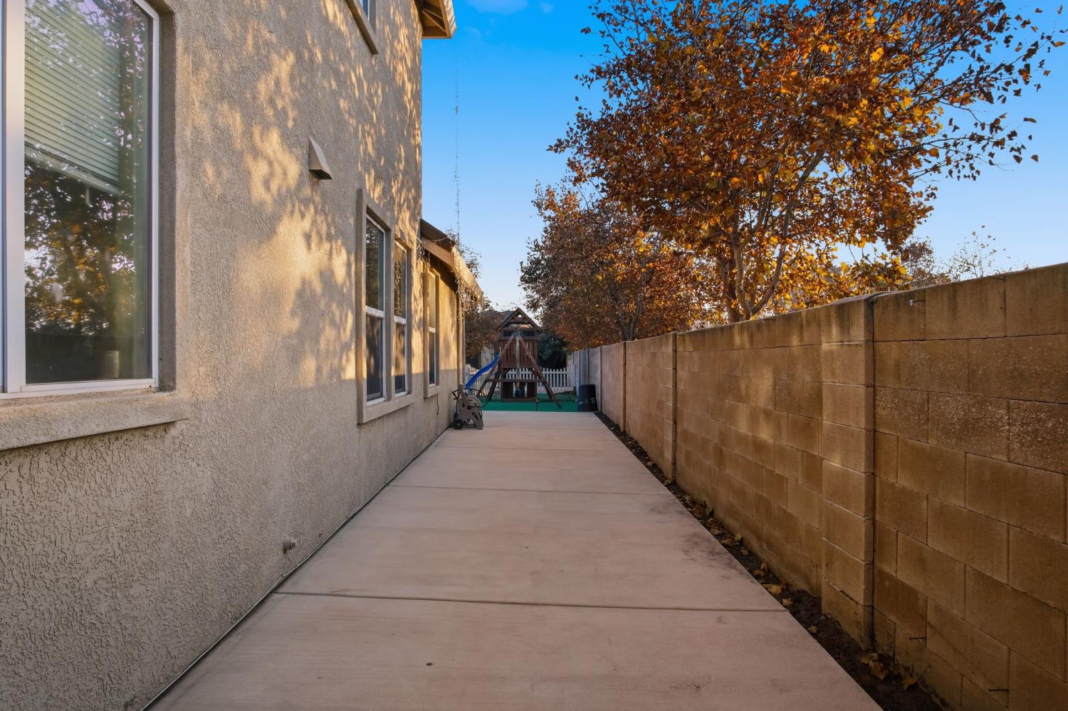 1423 Andleman Ct, Turlock, CA 95382