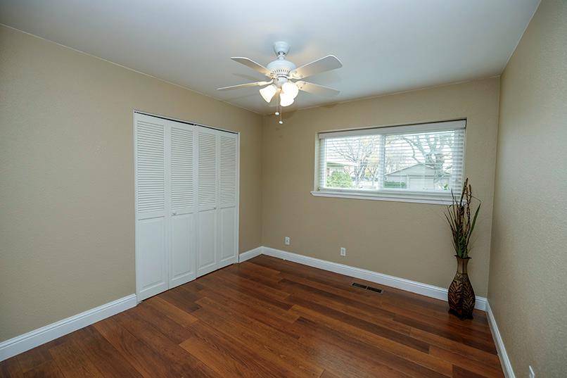 3417 John Lee Ln, Modesto, CA 95350