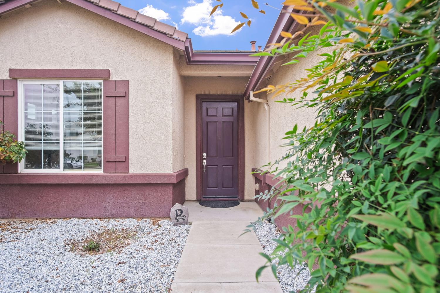 863 CHANDON CT, Livingston, CA 95334