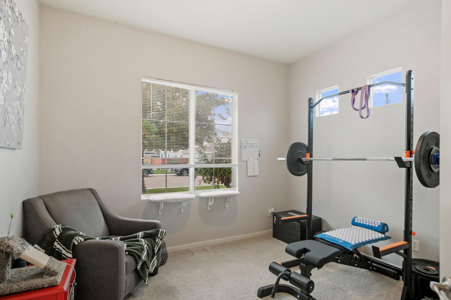 863 CHANDON CT, Livingston, CA 95334