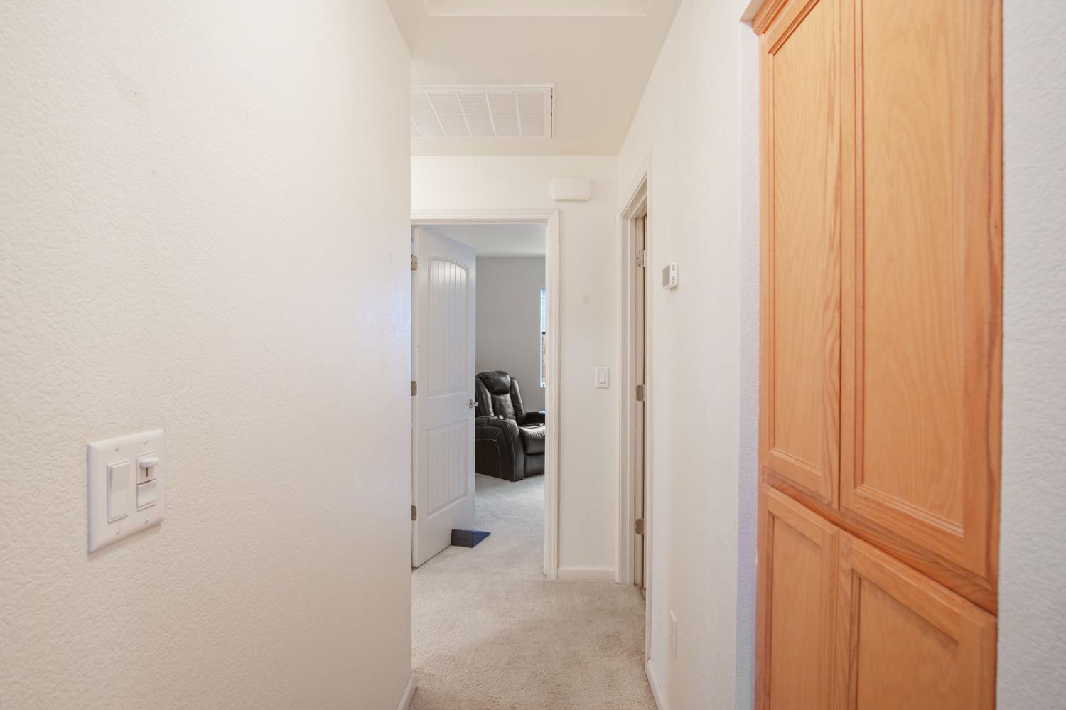 863 CHANDON CT, Livingston, CA 95334