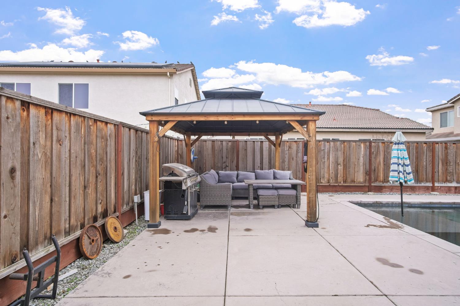 863 CHANDON CT, Livingston, CA 95334