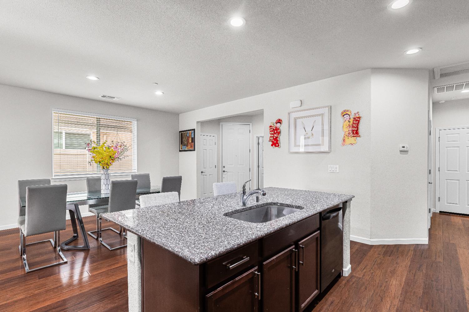 1644 Remington Oaks St, Manteca, CA 95336