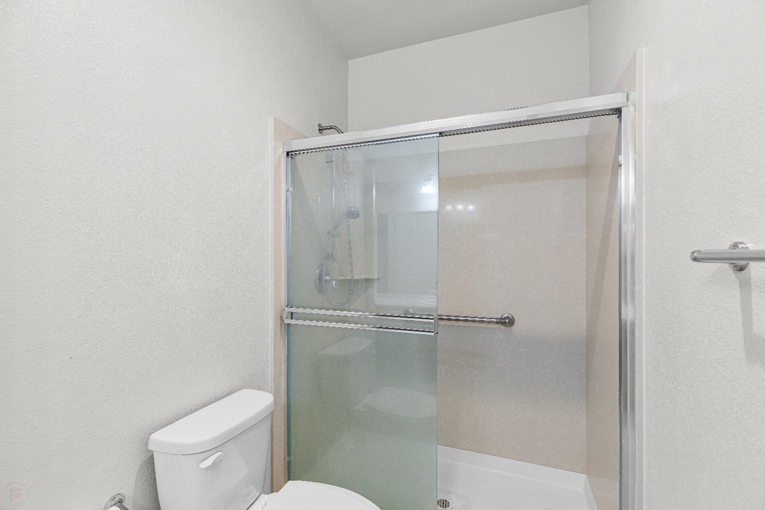 1644 Remington Oaks St, Manteca, CA 95336