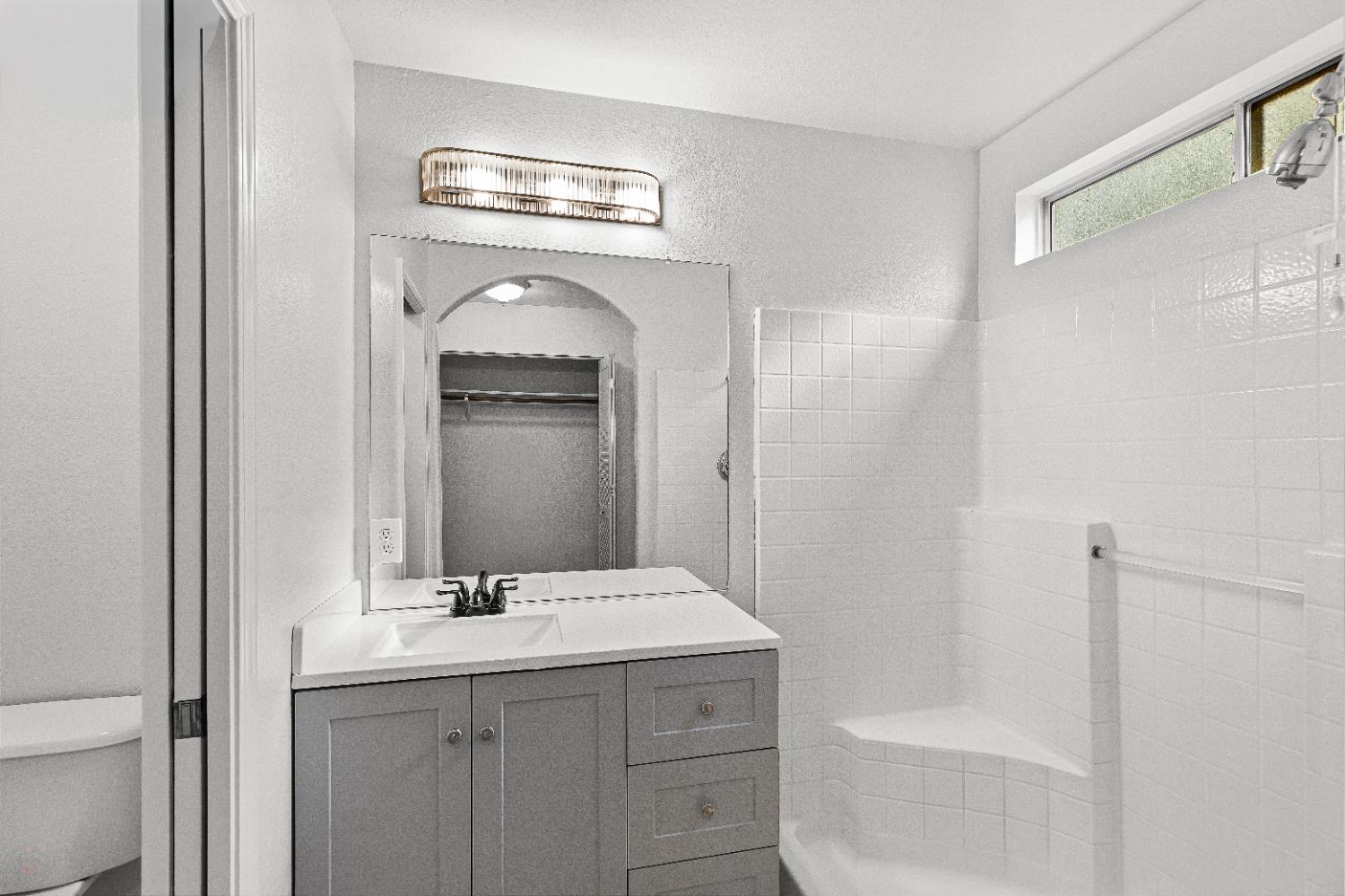 6025 Soares Place, Riverbank, CA 95367