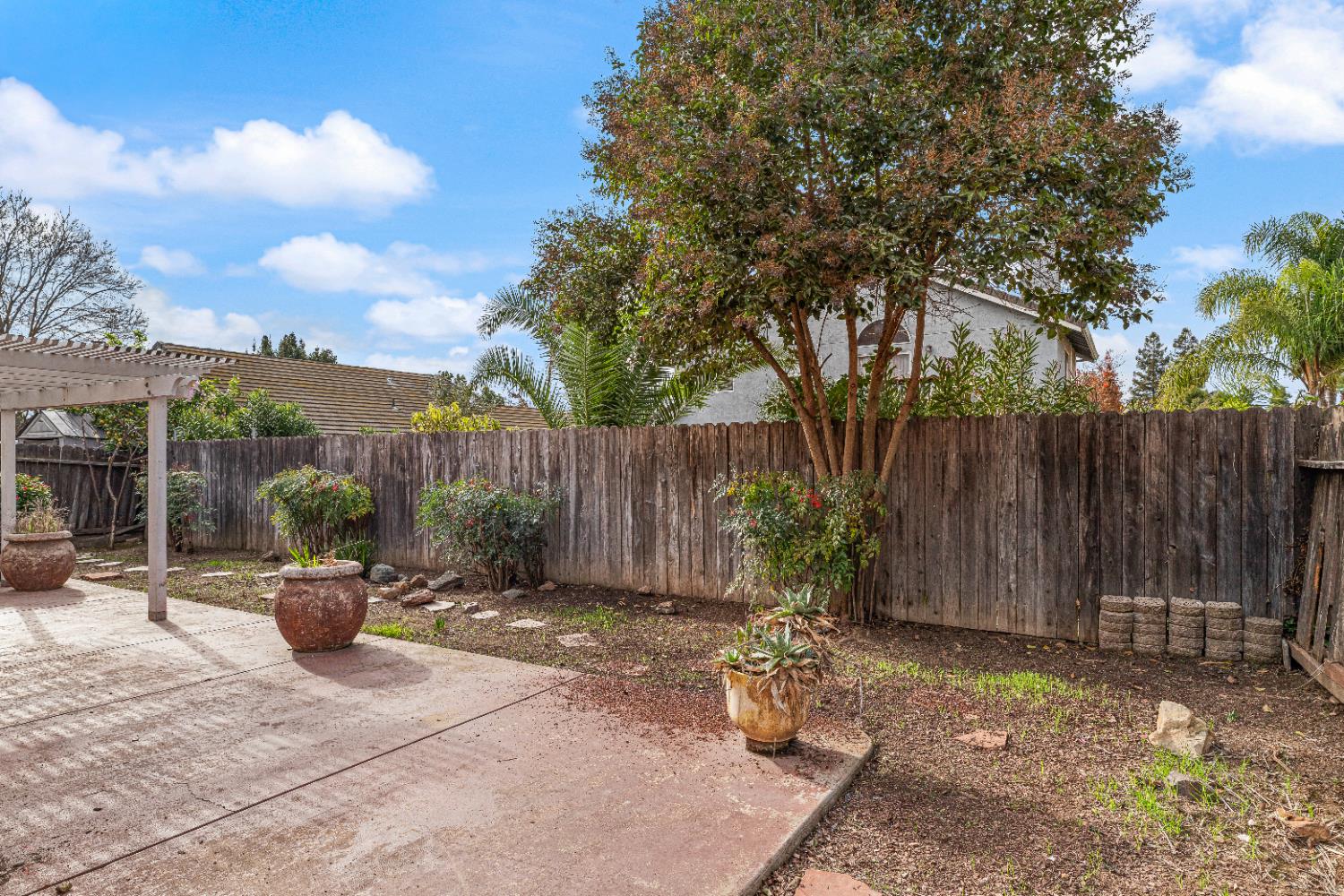 6025 Soares Place, Riverbank, CA 95367