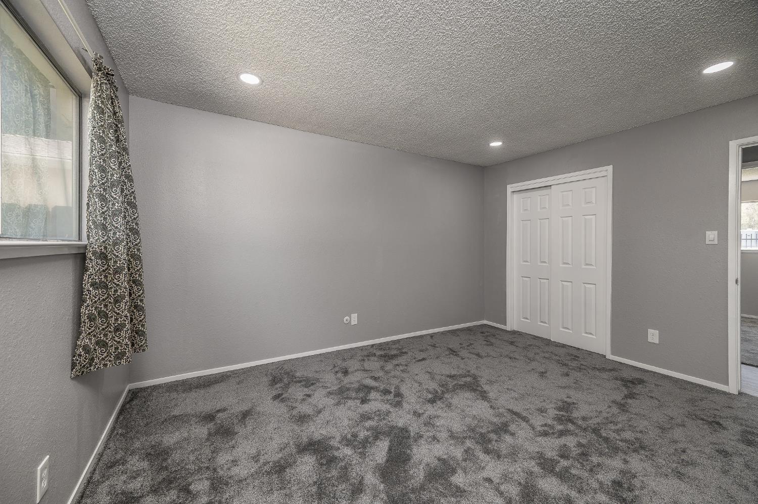 3221 Cheyenne Dr, Merced, CA 95348